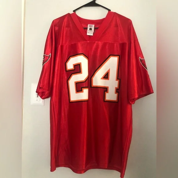 Tampa bay buccaners jersey men’s - Picture 2 of 4